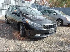 3KPFL4A75JE198135 2018 KIA FORTE
