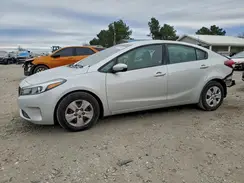 3KPFL4A75JE199592 2018 KIA FORTE