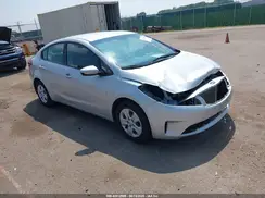 3KPFL4A75JE204452 2018 KIA FORTE