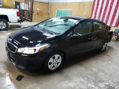 3KPFL4A75JE211692 2018 KIA FORTE