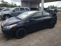3KPFL4A75JE214365 2018 KIA FORTE