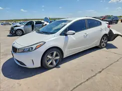 3KPFL4A75JE222126 2018 KIA FORTE