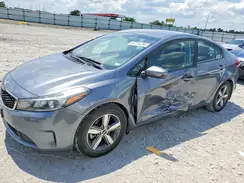3KPFL4A75JE225348 2018 KIA FORTE