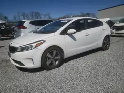 3KPFL4A75JE225608 2018 KIA FORTE