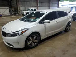3KPFL4A75JE225706 2018 KIA FORTE