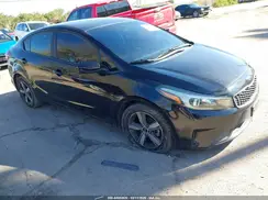 3KPFL4A75JE226273 2018 KIA FORTE