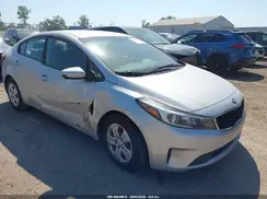 3KPFL4A75JE246684 2018 KIA FORTE
