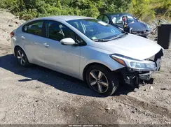 3KPFL4A75JE250816 2018 KIA FORTE