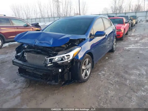 3KPFL4A75JE252016 2018 KIA FORTE - Image 2