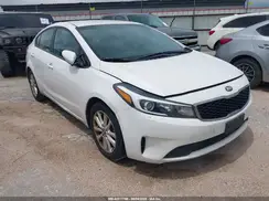 3KPFL4A76HE008045 2017 KIA FORTE