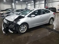 3KPFL4A76HE008482 2017 KIA FORTE