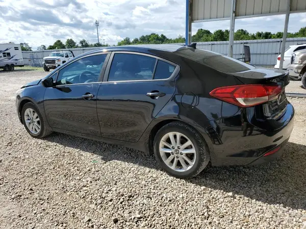 3KPFL4A76HE017277 2017 KIA FORTE - Image 2