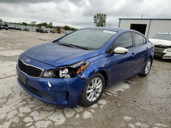 3KPFL4A76HE047735 2017 KIA FORTE - Image 1