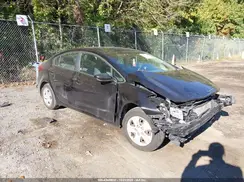 3KPFL4A76HE051641 2017 KIA FORTE