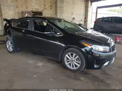 3KPFL4A76HE060002 2017 KIA FORTE