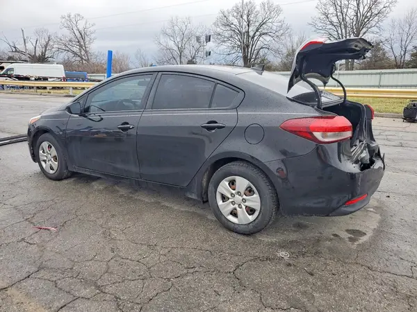 3KPFL4A76HE090150 2017 KIA FORTE - Image 2