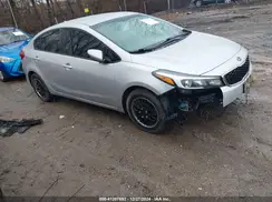 3KPFL4A76HE093193 2017 KIA FORTE