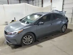 3KPFL4A76HE096319 2017 KIA FORTE