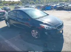3KPFL4A76HE100949 2017 KIA FORTE