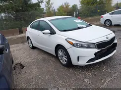 3KPFL4A76HE102233 2017 KIA FORTE