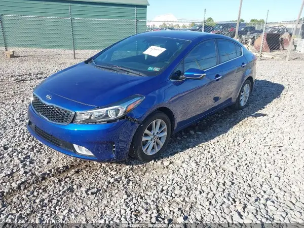 3KPFL4A76HE107450 2017 KIA FORTE - Image 2