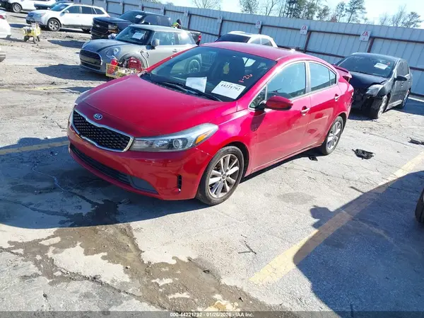 3KPFL4A76HE131330 2017 KIA FORTE - Image 2