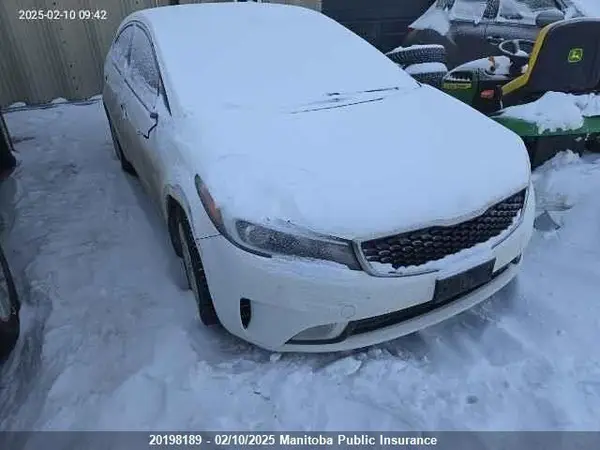3KPFL4A76HE145101 2017 KIA FORTE - Image 2