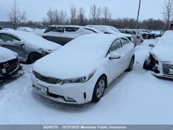 3KPFL4A76HE146622 2017 KIA FORTE - Image 2
