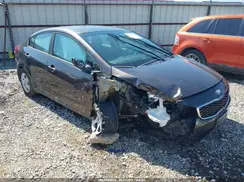 3KPFL4A76HE156647 2017 KIA FORTE