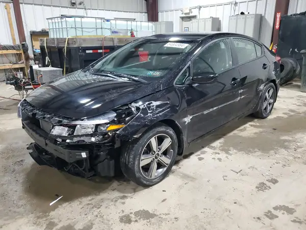3KPFL4A76JE177004 2018 KIA FORTE - Image 1