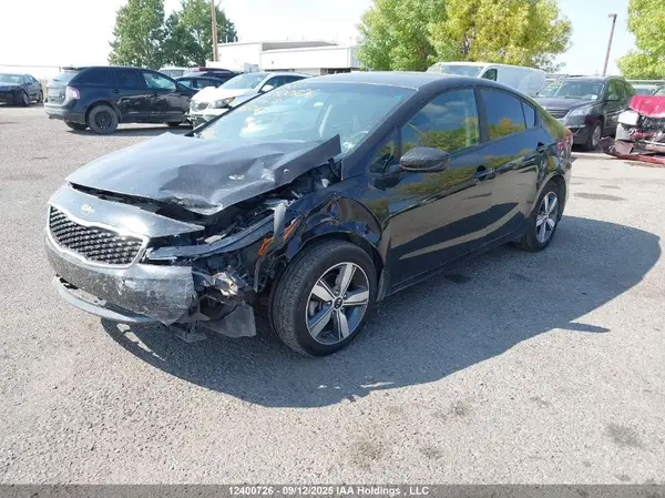 3KPFL4A76JE188746 2018 KIA FORTE - Image 2
