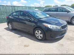 3KPFL4A76JE193302 2018 KIA FORTE