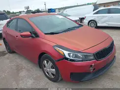3KPFL4A76JE195311 2018 KIA FORTE