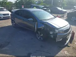 3KPFL4A76JE195535 2018 KIA FORTE