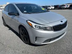 3KPFL4A76JE196281 2018 KIA FORTE