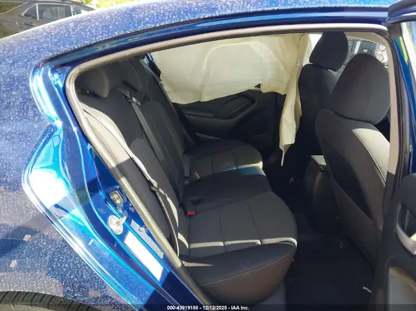 3KPFL4A76JE196443 2018 KIA FORTE - Image 8
