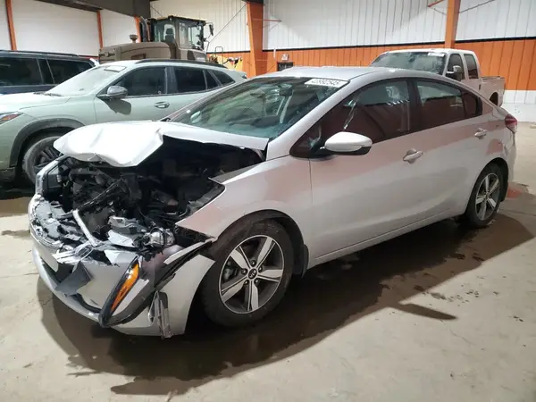 3KPFL4A76JE204444 2018 KIA FORTE - Image 1