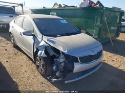 3KPFL4A76JE218490 2018 KIA FORTE