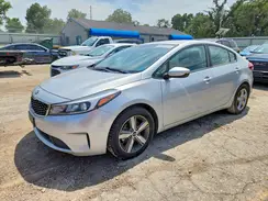 3KPFL4A76JE241784 2018 KIA FORTE