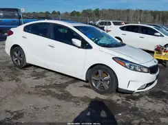 3KPFL4A76JE243812 2018 KIA FORTE