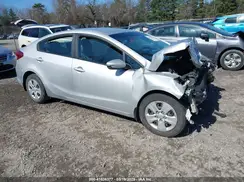 3KPFL4A76JE248895 2018 KIA FORTE
