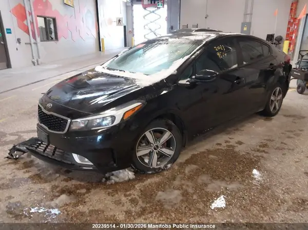 3KPFL4A76JE279287 2018 KIA FORTE - Image 2