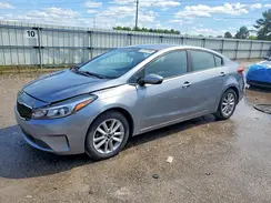 3KPFL4A77HE011570 2017 KIA FORTE