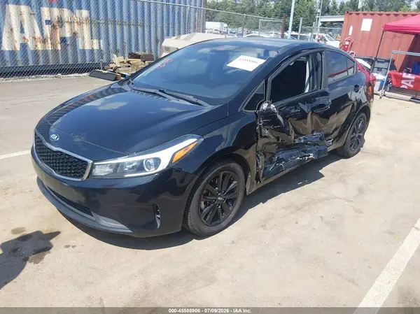 3KPFL4A77HE014498 2017 KIA FORTE - Image 2