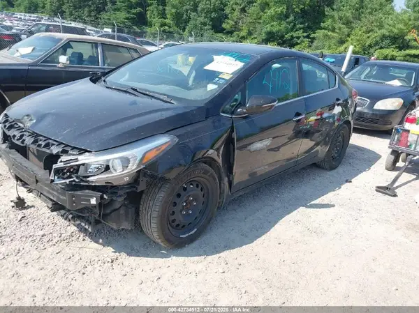 3KPFL4A77HE020222 2017 KIA FORTE - Image 2