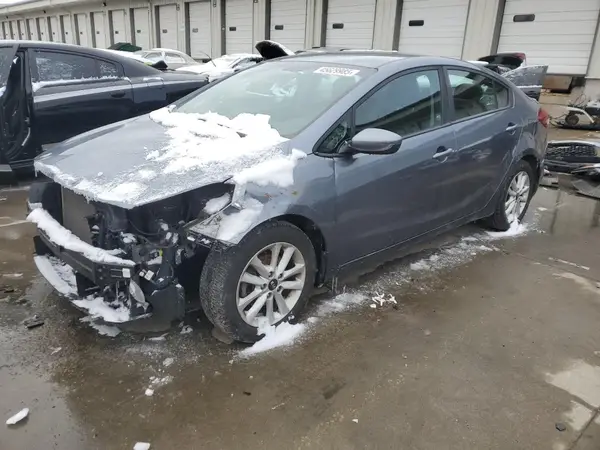 3KPFL4A77HE022195 2017 KIA FORTE - Image 1