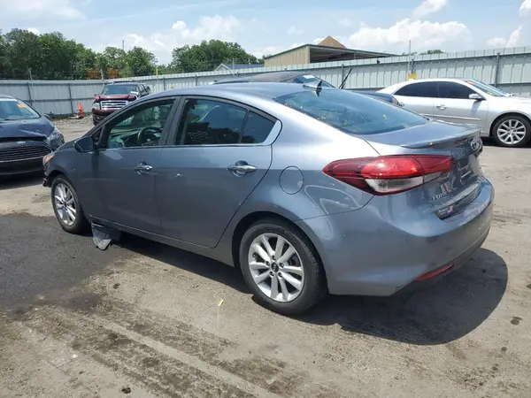 3KPFL4A77HE030894 2017 KIA FORTE - Image 2