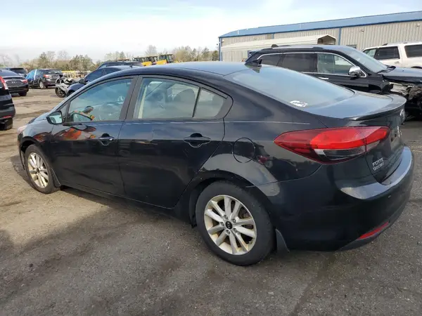 3KPFL4A77HE035612 2017 KIA FORTE - Image 2