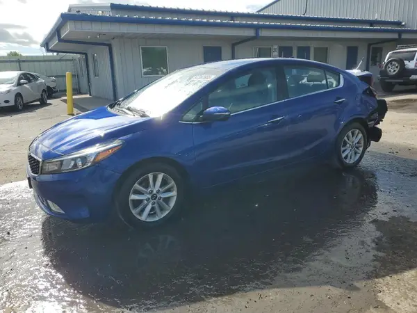 3KPFL4A77HE038333 2017 KIA FORTE - Image 1