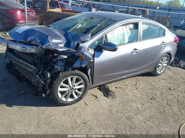 3KPFL4A77HE039966 2017 KIA FORTE - Image 2